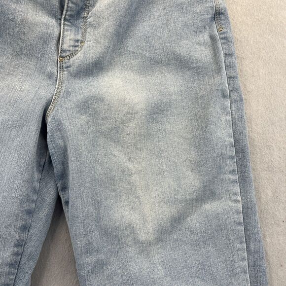 Gloria Vanderbilt Amanda Capri Jeans 12 All Around Slimming Effect Light Wash - Picture 3 of 16